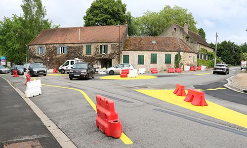 Un giratoire pour le carrefour des Regains